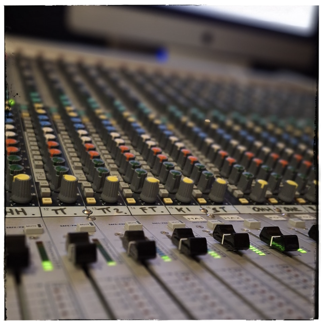 Recording console